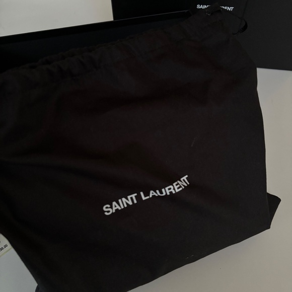 YSL Handbag - Picture 5 of 5